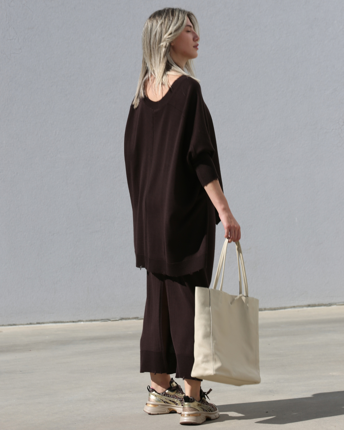Camisola Oversized Decote V - Ottod'ame